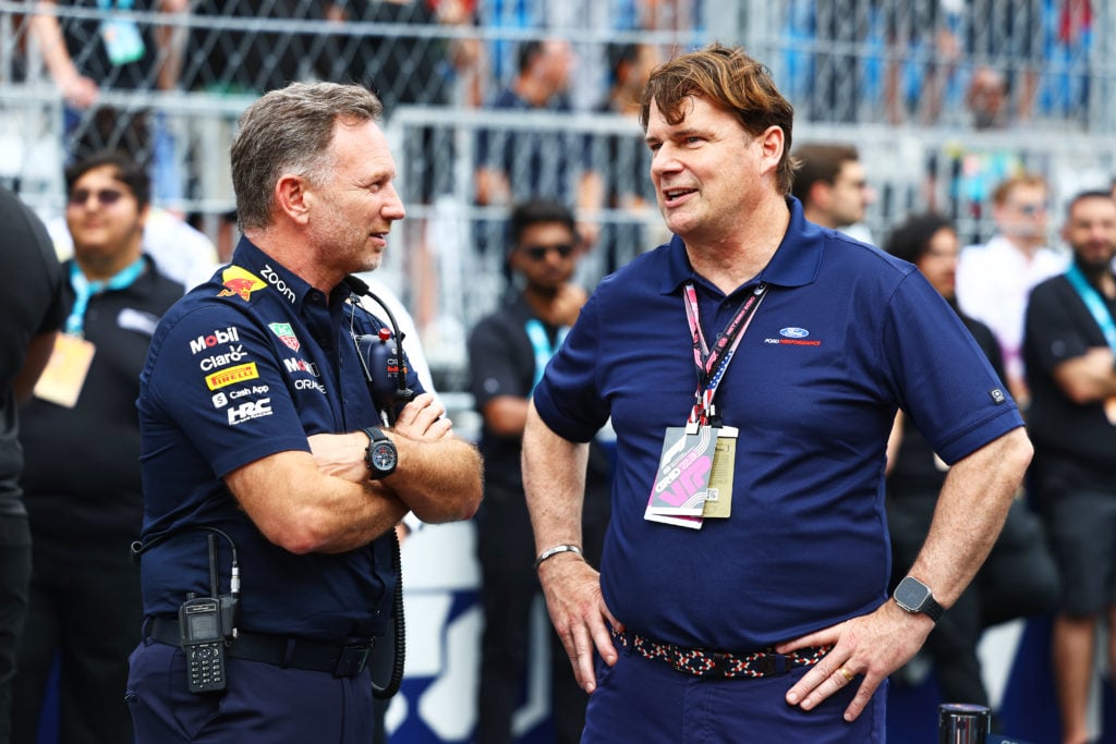 gettyimages-1488253364-1024x683-1 Red Bull Racing Team Principal Christian Horner talks with Jim Farley, CEO of Ford on the grid during the F1 Grand Prix of Miami at Miami Internati...