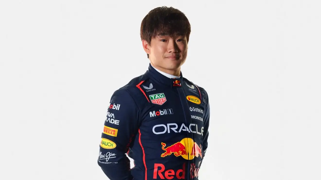 c-1735 Yuki Tsunoda is promoted to Red Bull Racing.