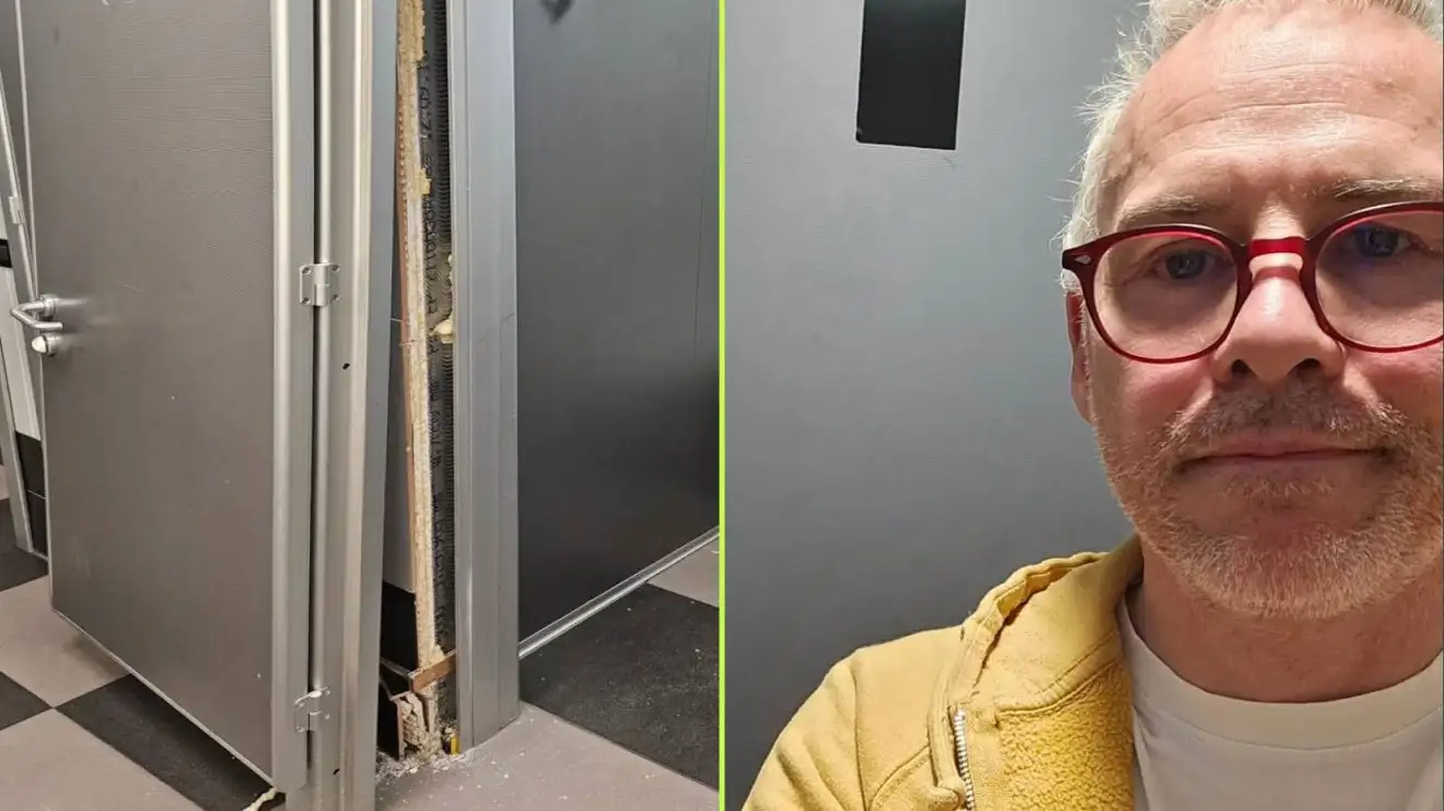 c-421 1997 F1 World Champion Jacques Villeneuve trapped in the toilets at Milan Malpenda Airport.