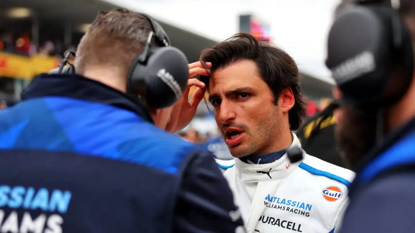c-49 Carlos Sainz on the grid with Williams