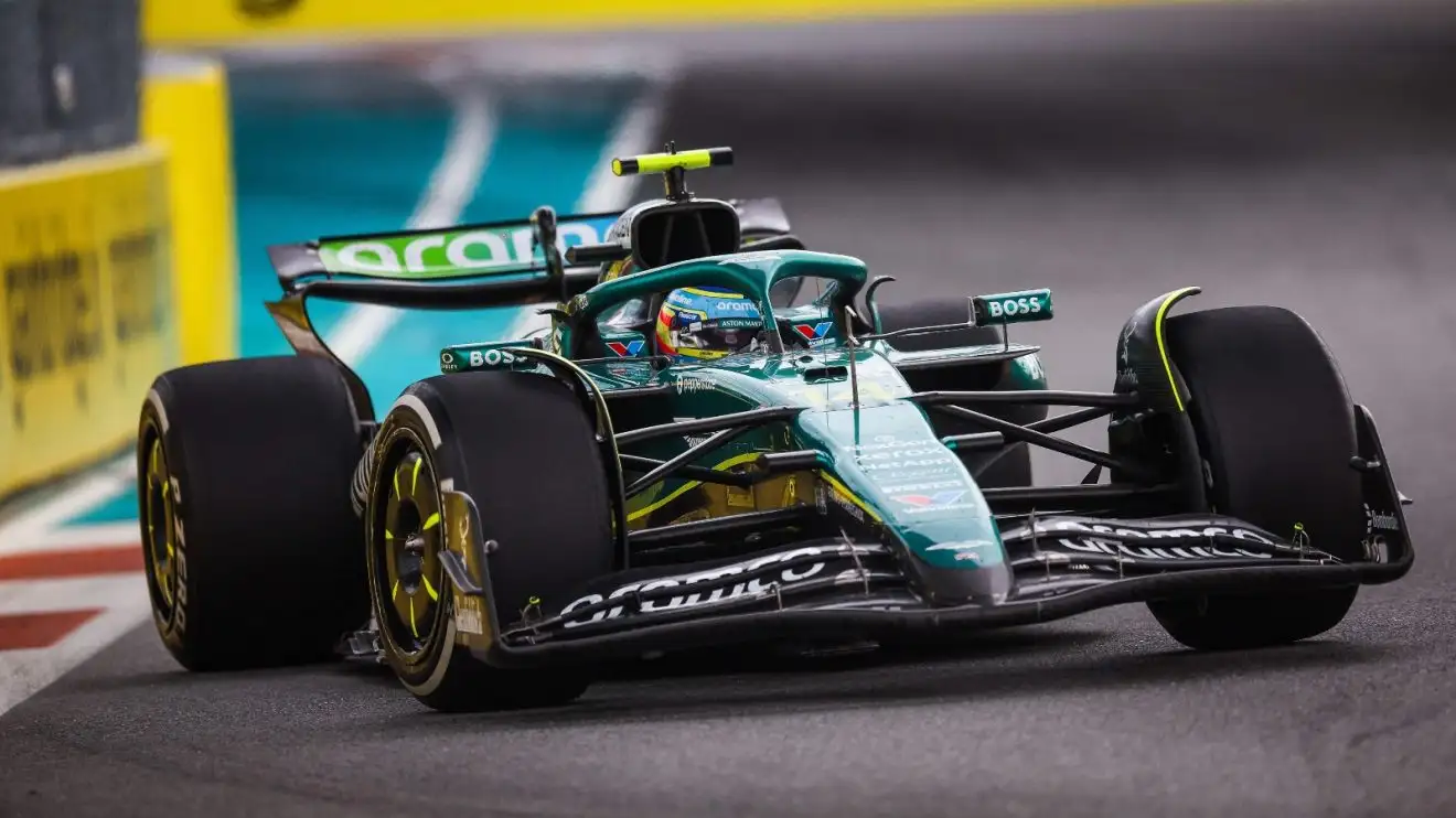 c-788 Aston Martin’s Fernando Alonso