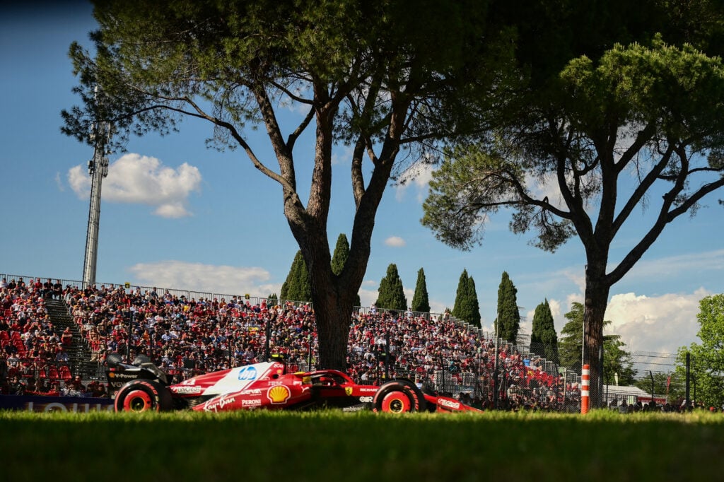 gettyimages-2214957824-1024x682-1 Ferrari driver Lewis Hamilton on track during qualifying for the 2025 F1 Emilia Romagna Grand Prix at Imola