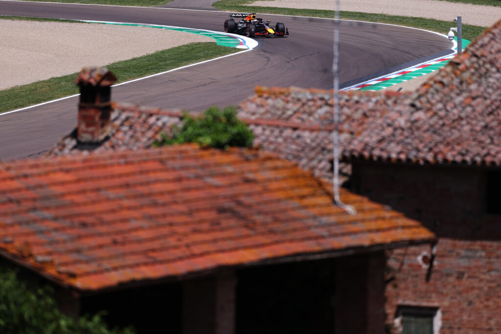 gettyimages-2215394283-1024x683-1 Red Bull driver Max Verstappen on track at Imola during FP1 for the 2025 F1 Emilia Romagna Grand Prix