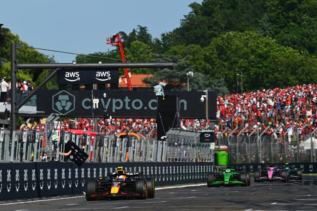 gettyimages-2215732756-1024x683-1 Red Bull driver Yuki Tsunoda on track during the 2025 F1 Emilia Romagna Grand Prix at Imola