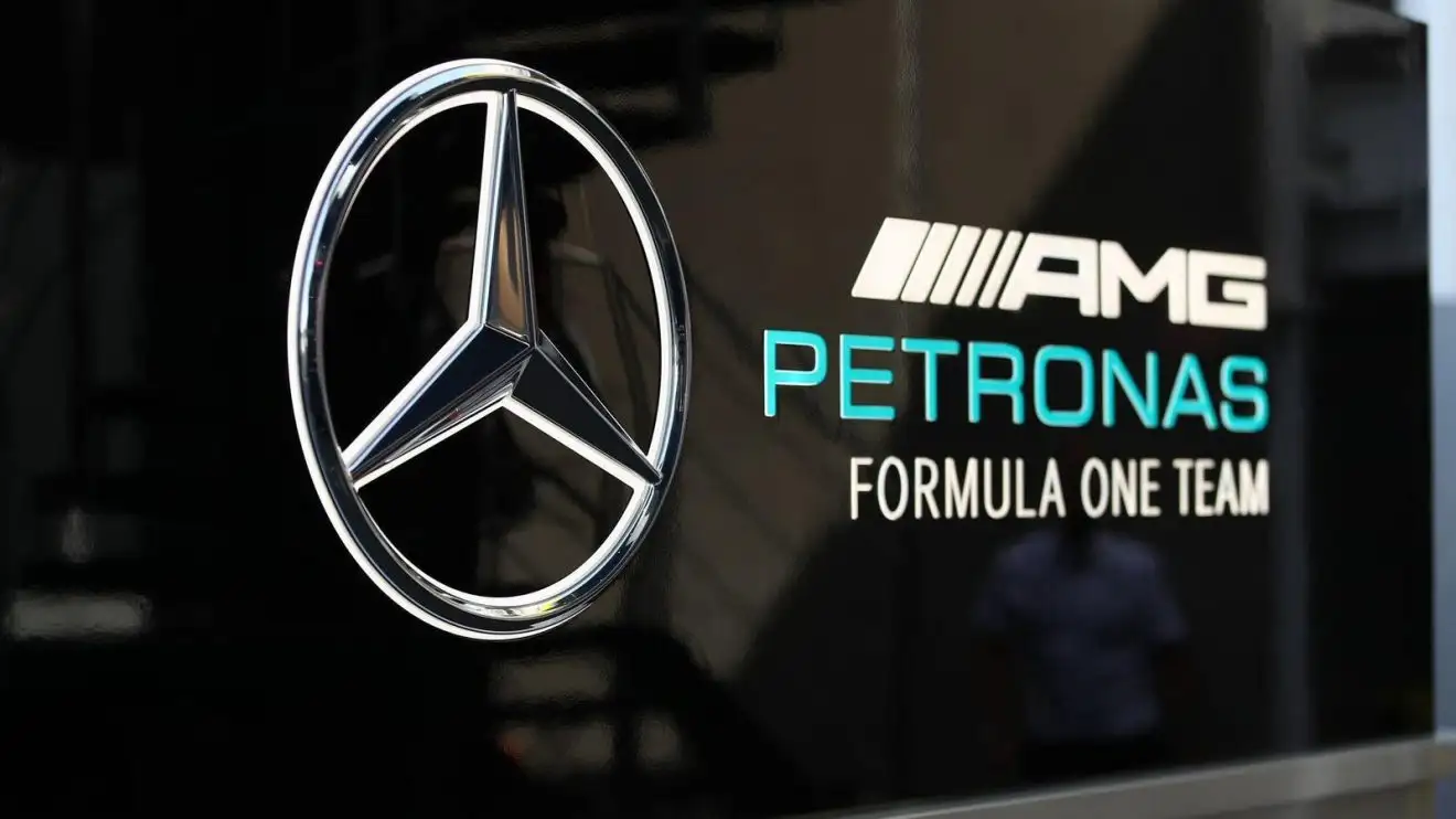 c-1078 Mercedes-AMG Petronas F1 Team logo.