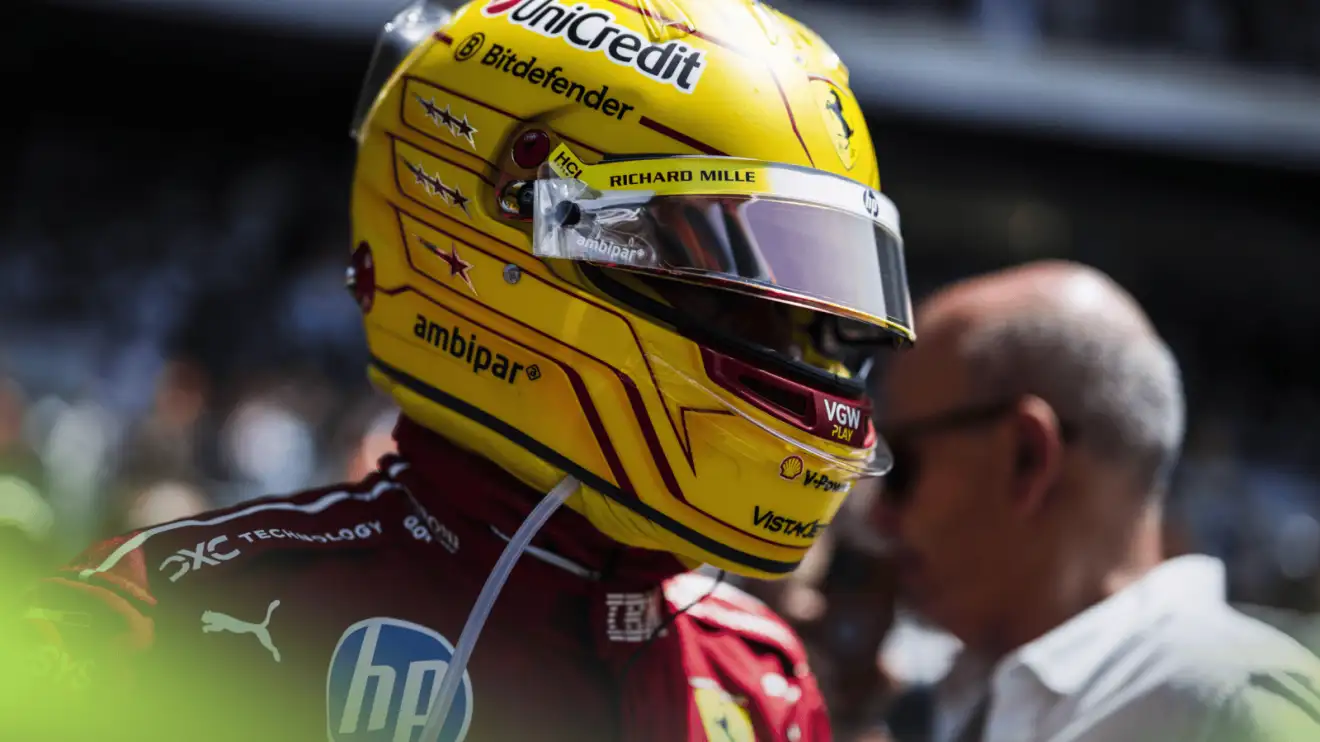c-546 Lewis Hamilton wearing his helmet on the grid in Barcelona
