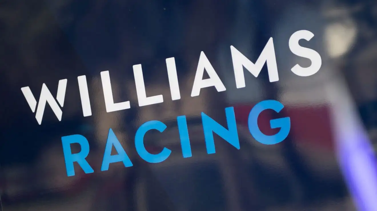 c-964 The Williams Racing signage